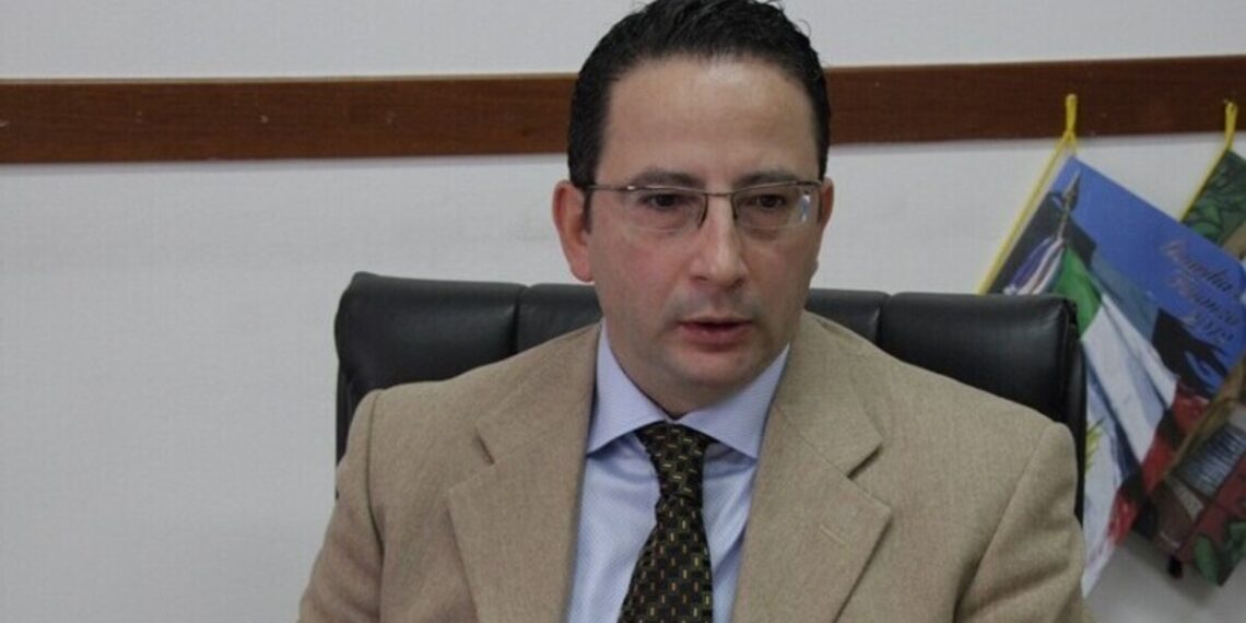 Il CSM ha deciso: Elio Romano Procuratore di Lamezia Terme e Giuseppe Campagna Presidente del Tribunale di Reggio Calabria 1 Il CSM ha deciso: Elio Romano Procuratore di Lamezia Terme e Giuseppe Campagna Presidente del Tribunale di Reggio Calabria