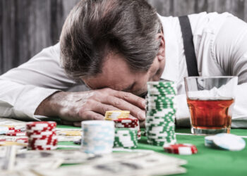 Il dramma del gioco d’azzardo: in Calabria nel 2025 +7% rispetto al 2024. Gli affari della mafia