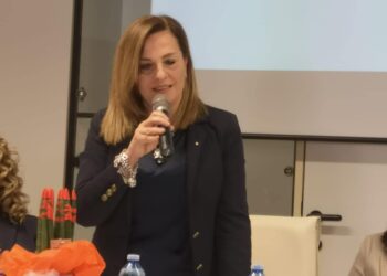 Definizione agevolata delle entrate comunali: il Comune amplia la platea dei beneficiari e proroga i termini 8 La scelta dell’assessore Ketty De Luca di garantire lo svolgimento del mercato il 25 aprile rilancia il comparto