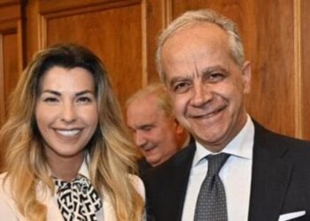 Non è una storia d’amore shakespeariana, quella della signora e del ministro