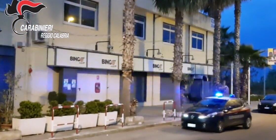 Rapina alla sala Bingo di Archi