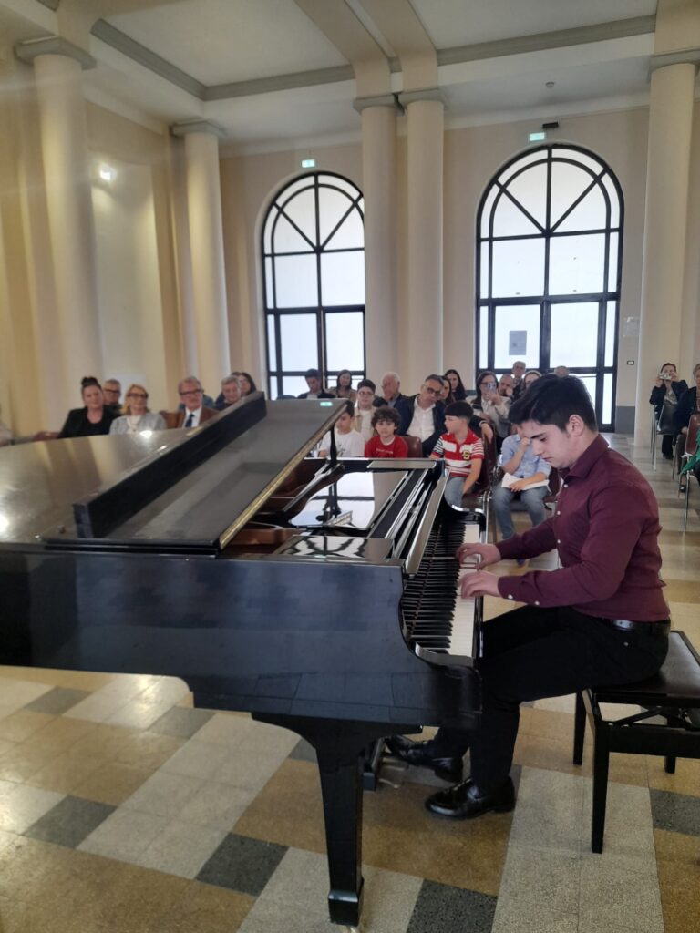 Il ritorno della musica nello storico Atrio della Don Bosco 2 1000861254