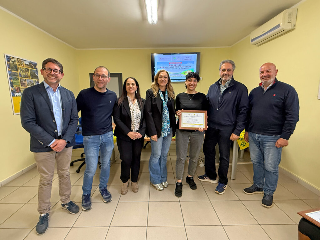 Turismo rurale, identità e sviluppo: Coldiretti Calabria e Unical formano i protagonisti delle aree interne 3 Attestato Corso Marketing Turistico Coldiretti Unical