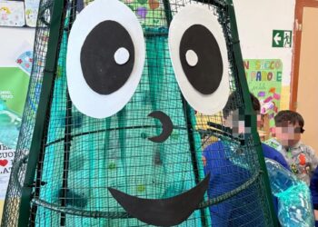 Educazione ambientale nelle scuole: alla “Don Milani” di Vena Superiore il progetto “Riciclo con Plastik”