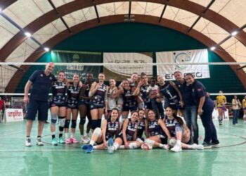 Volley, Todo Sport cuore e coraggio: la B2 resta a Vibo Valentia