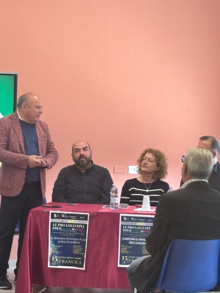 A Francica le Giornate del Made in Italy patrocinate dall'Epli con gli allievi della scuola media Barrio 6 WhatsApp Image 2026 05 17 at 16.25.54