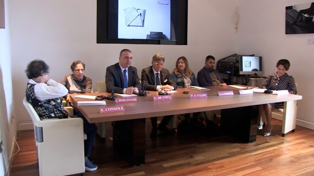 Al Museo Limen di Vibo Valentia, una riproduzione tattile permanente di un'opera del Maestro Cesare Berlingieri (VIDEO) 2 WhatsApp Image 2026 05 26 at 16.03.52