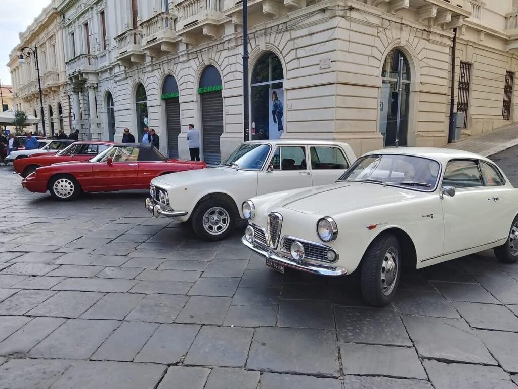 Festival Autoretrò, la Costa degli Dei ospiterà la decima edizione di questo appuntamento con le auto storiche 5 WhatsApp Image 2026 05 26 at 23.54.17
