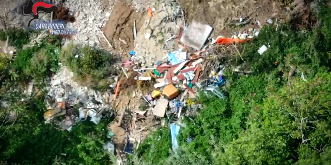 Sequestrata una discarica abusiva a Nicotera (VIDEO)