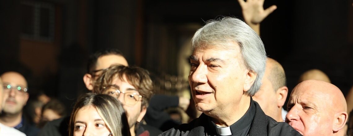 Il mio 1° maggio è quello di don Mimmo Battaglia. Le sue parole sono le mie che non ho trovato in me