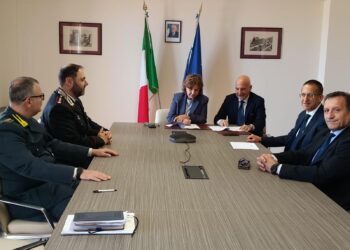 Prefettura e Abi insieme per la sicurezza: firmato il protocollo contro truffe e rischi criminali
