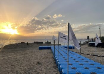 Reggio Calabria: nasce il “mare senza barriere”, inaugurato il primo pontile accessibile 5 Reggio Calabria: nasce il “mare senza barriere”, inaugurato il primo pontile accessibile