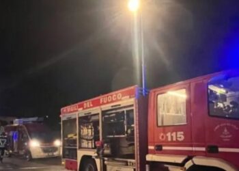 Incendio al Salumificio Rosa di Sersale: la vicinanza del Presidente della Camera di Commercio Pietro Falbo 4 Incendio al Salumificio Rosa di Sersale: la vicinanza del Presidente della Camera di Commercio Pietro Falbo