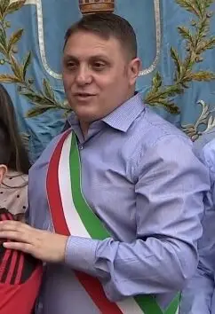 Amministrative, nel Vibonese i tre Comuni con un solo candidato a sindaco hanno già superato il quorum che rende valido il voto 2 sindaco lampasi
