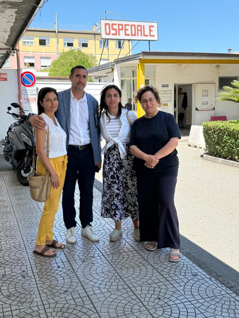 Alecci durante ispezione ospedale vibo