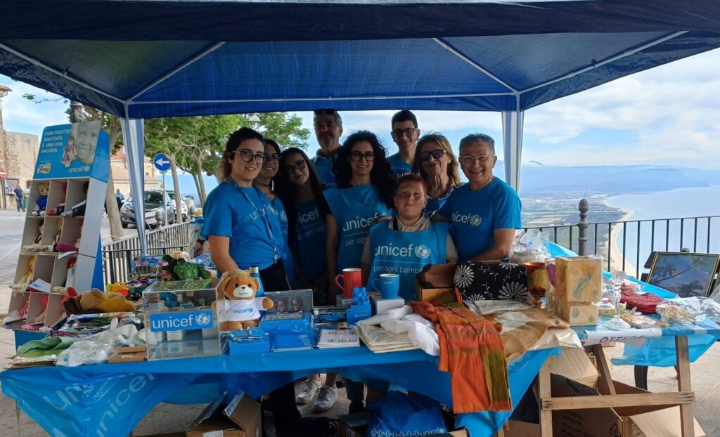 Grande partecipazione alla Festa del Diritto al Gioco organizzata a Nicotera dal Comitato UNICEF di Vibo Valentia 3 WhatsApp Image 2026 06 08 at 22.10.47