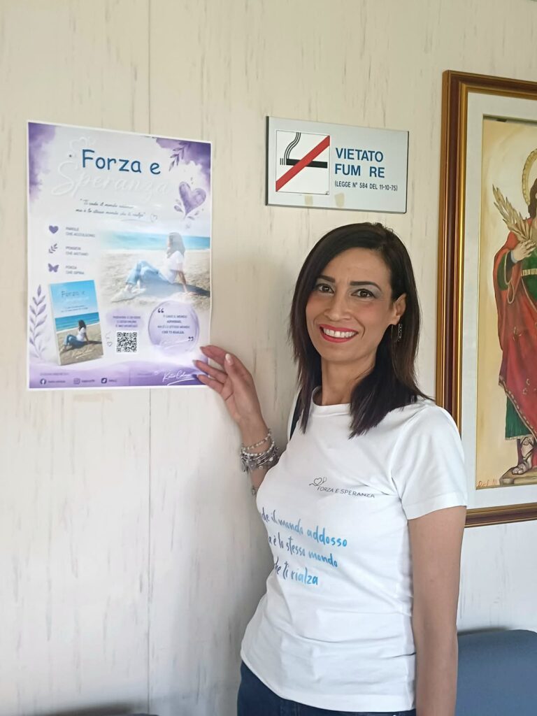 Portare amore e speranza nei reparti di oncologia: l'iniziativa di Katia Coloca con le sue originali brochure (VIDEO) 4 WhatsApp Image 2026 06 10 at 21.48.51 1