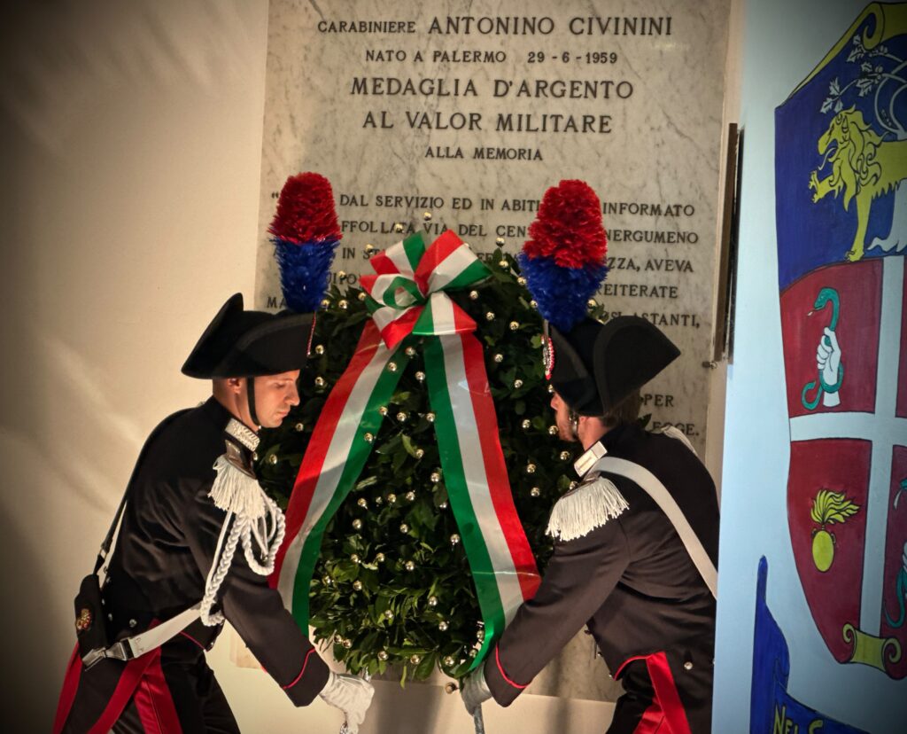 Vibo Valentia: l’Arma ricorda il carabiniere Antonino Civinini Medaglia d’Argento al Valor Militare alla memoria 4 WhatsApp Image 2026 06 14 at 11.21.44