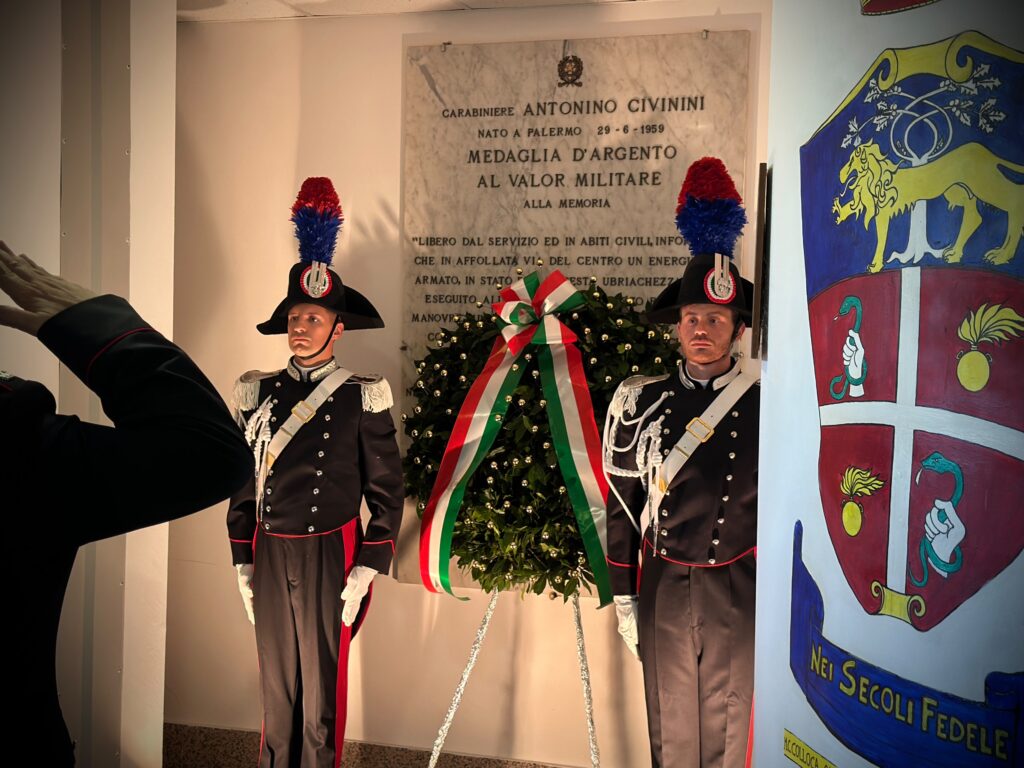 Vibo Valentia: l’Arma ricorda il carabiniere Antonino Civinini Medaglia d’Argento al Valor Militare alla memoria 3 WhatsApp Image 2026 06 14 at 11.21.45