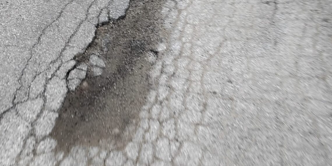 Strade provinciali dissestate, appello a Salvini e al presidente della Provincia: «Prima della tragedia servono interventi concreti»