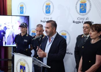 A metà mattinata conferenza stampa di Francesco Cannizzaro per spiegare l’Operazione Piazza Pulita