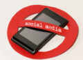 Social network e minori: non basta vietare, occorre educare alla libertà responsabile