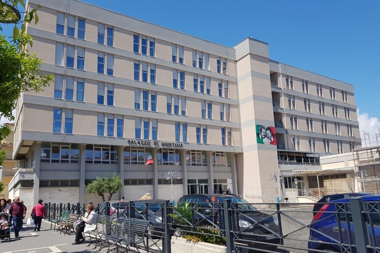 Crotone, il Consiglio di Stato azzera i vertici della giustizia: annullate le nomine di Procura e Tribunale 1 Crotone, il Consiglio di Stato azzera i vertici della giustizia: annullate le nomine di Procura e Tribunale