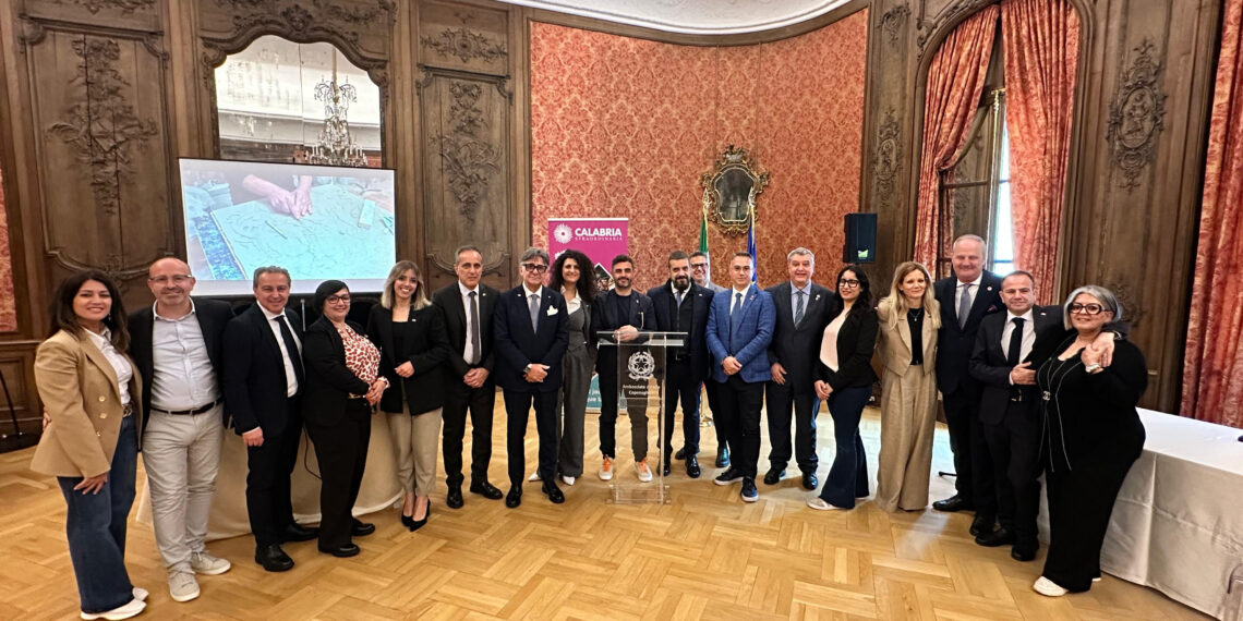 80° anniversario della Repubblica Italiana. Missione istituzionale a Copenaghen del Presidente di Unioncamere Falbo 1 80° anniversario della Repubblica Italiana. Missione istituzionale a Copenaghen del Presidente di Unioncamere Falbo
