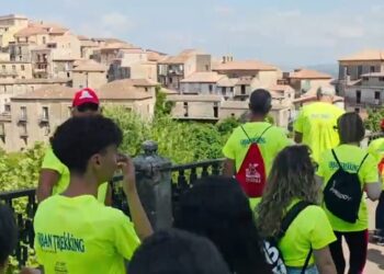 Successo per la VII edizione dell’Urban Trekking di Monterosso Calabro: un viaggio tra storia, natura e identità del territorio