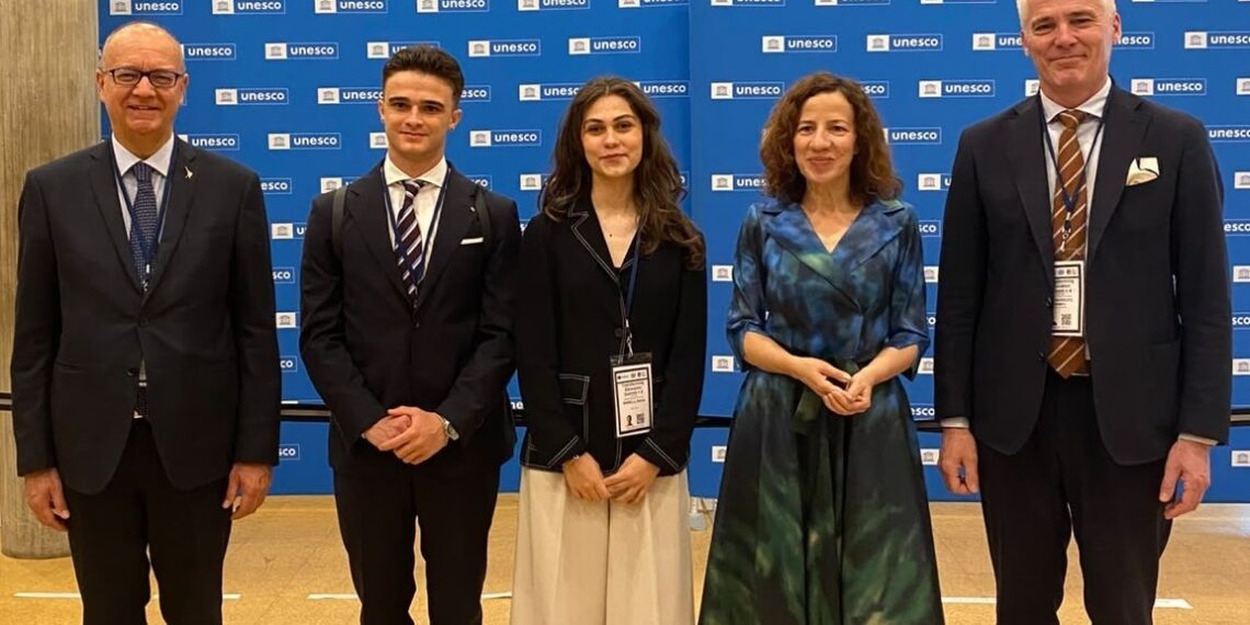 Le Consulte studentesche a Parigi al summit UNESCO 1 Le Consulte studentesche a Parigi al summit UNESCO