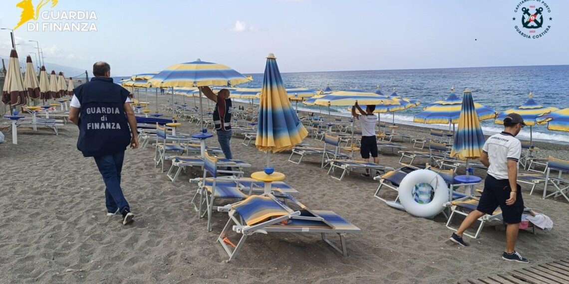La Guardia di Finanza sequestra un lido a Paola 1 La Guardia di Finanza sequestra un lido a Paola
