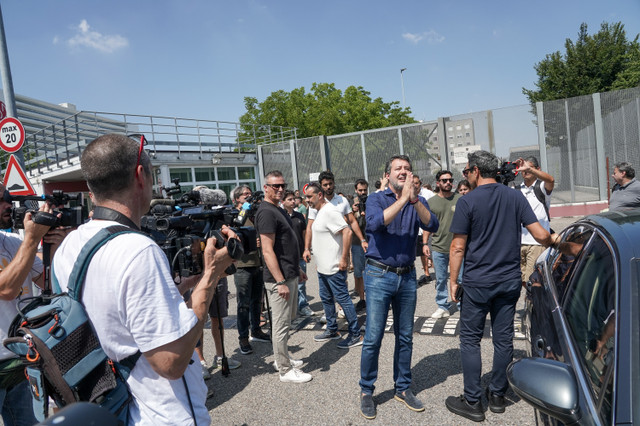 …Salvini il Ministro, e Roggero il condannato. Non è questione di solidarietà umana 1 …Salvini il Ministro, e Roggero il condannato. Non è questione di solidarietà umana