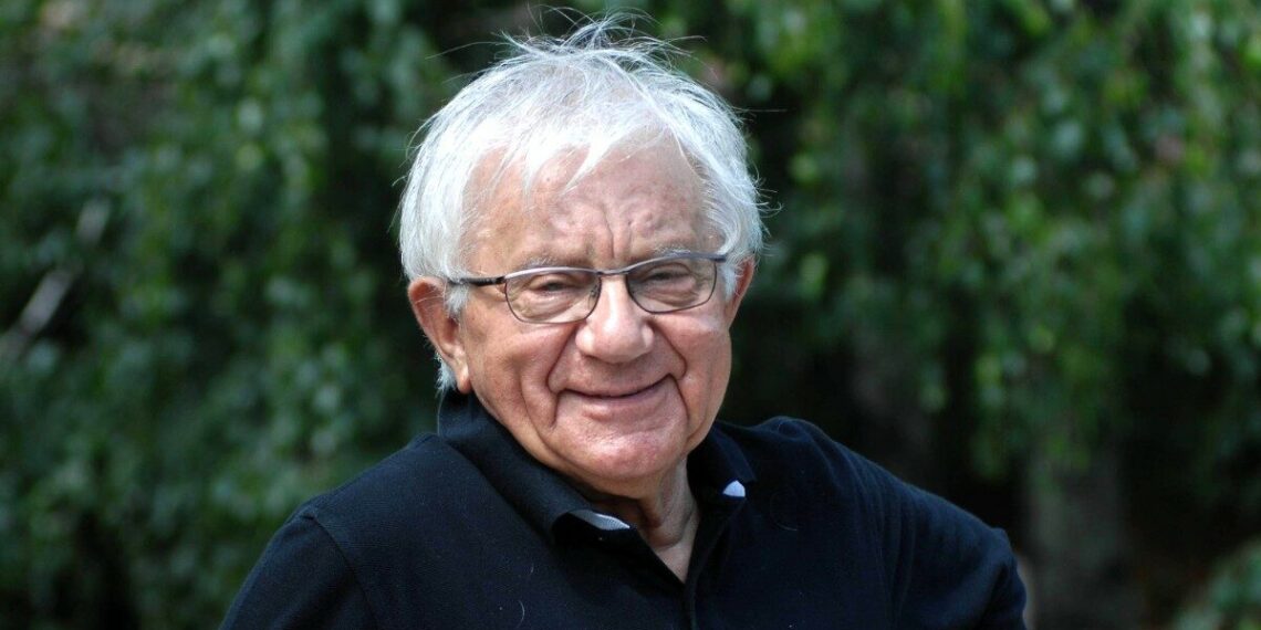Don Antonio Mazzi: l'uomo che vedeva una possibilità dove gli altri vedevano una condanna 1 Don Antonio Mazzi: l’uomo che vedeva una possibilità dove gli altri vedevano una condanna