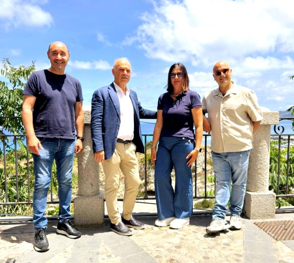 Decoro urbano, sicurezza e malamovida a Tropea: l'opposizione chiede regole, controlli e una strategia concreta 2 Insieme per Tropea gruppo consiliare