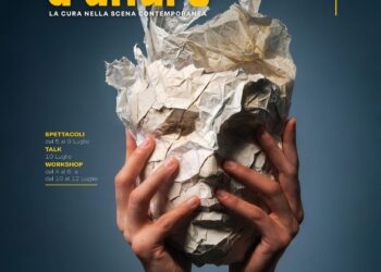 Da sabato torna a Tropea "Teatro d'aMare": 8 giorni di cultura, performance, mostre, esperienze immersive. Il programma 6 Da sabato torna a Tropea “Teatro d’aMare”: 8 giorni di cultura, performance, mostre, esperienze immersive. Il programma