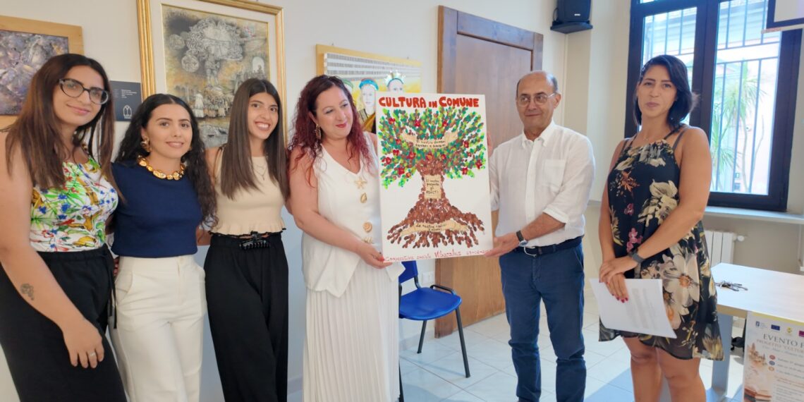Mileto ha celebrato la “Festa della Comunità”, evento finale del progetto “Cultura in Comune” (VIDEO) 1 Mileto ha celebrato la “Festa della Comunità”, evento finale del progetto “Cultura in Comune” (VIDEO)