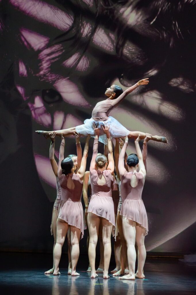 La parola che danza: l'universo di Baudelaire portato sulla scena da Luisa Squillacioti al Comunale di Catanzaro 6 WhatsApp Image 2026 07 04 at 18.12.27 1