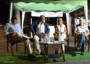 Il giornalista Maurizio Bonanno racconta il suo romanzo sui Cavalieri Templari nel Castello di Bivona 7 Il giornalista Maurizio Bonanno racconta il suo romanzo sui Cavalieri Templari nel Castello di Bivona