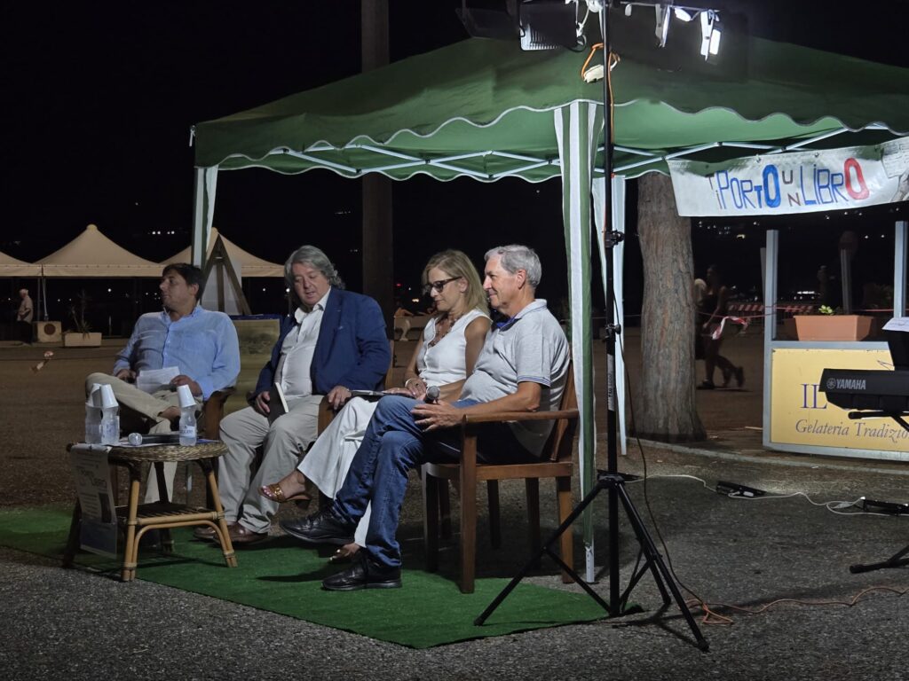Il giornalista Maurizio Bonanno racconta il suo romanzo sui Cavalieri Templari nel Castello di Bivona 4 WhatsApp Image 2026 07 18 at 09.37.21