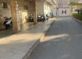 Vibo Valentia, serve una soluzione ai parcheggi dell’ospedale: marciapiedi e ingressi non possono diventare aree di sosta