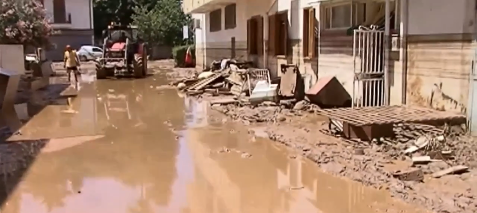 3 luglio 2006, la drammatica alluvione che colpì la collina e la costa di Vibo Valentia. Vent'anni dopo abbiamo imparato qualcosa? 2 alluvione vibo 2