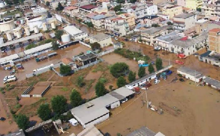3 luglio 2006, la drammatica alluvione che colpì la collina e la costa di Vibo Valentia. Vent'anni dopo abbiamo imparato qualcosa? 4 alluvione vibo marina