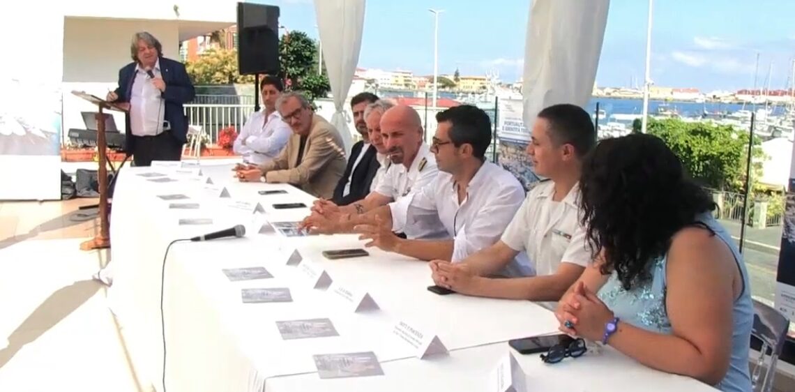 Blue Marina Awards, da Vibo Marina parte una sfida alla politica: «Il porto diventi il motore della Costa degli Dei» 1 Blue Marina Awards, da Vibo Marina parte una sfida alla politica: «Il porto diventi il motore della Costa degli Dei»