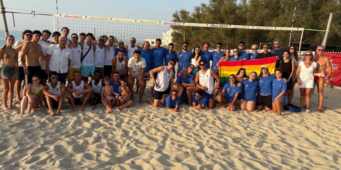 Sulla spiaggia di Pizzo la 21° edizione della Coppa della Pace, il più longevo torneo di Beach Volley (VIDEO)