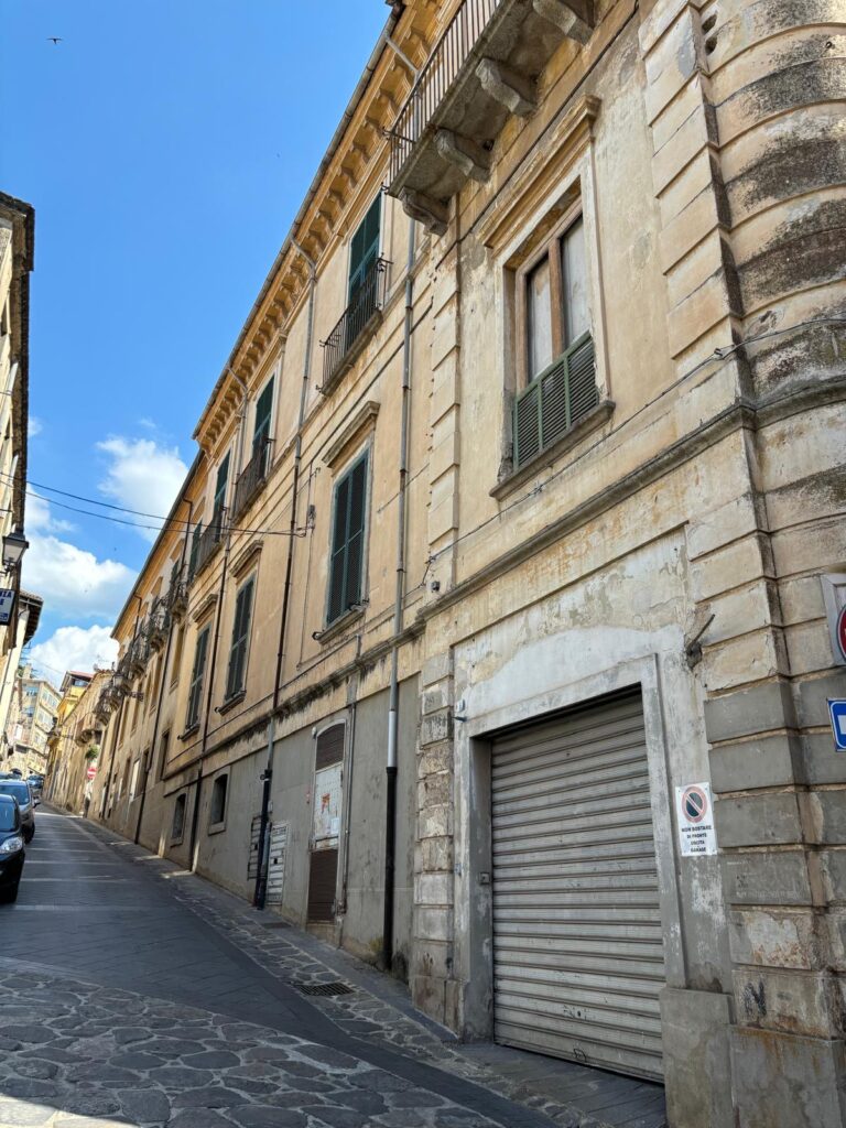 Lo storico edificio dell’Istituto delle Suore della Carità passa al Comune di Vibo Valentia 2 f7be54b3 c0ca 47e1 95ec 76b5ac1610d7