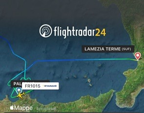 Palermo: volo da Milano dirottato a Lamezia Terme