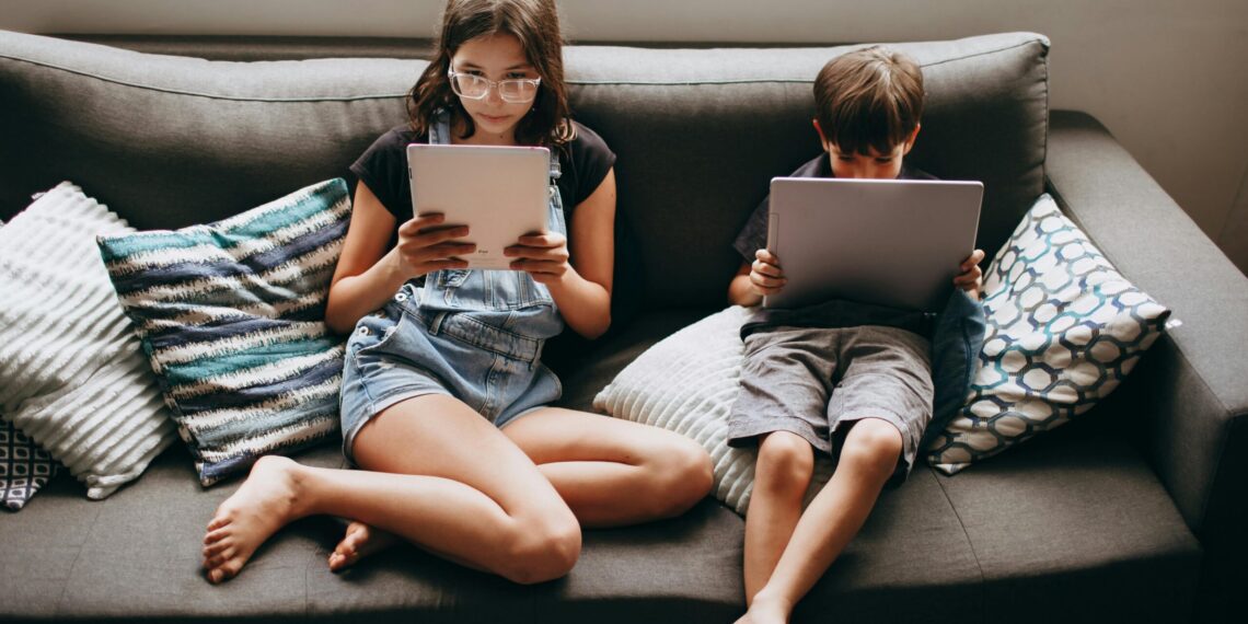 Social e minori: vietare senza educare non serve 1 Social e minori: vietare senza educare non serve