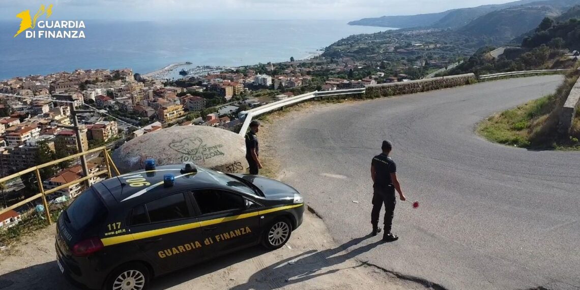 La Guardia di finanza di Vibo Valentia in campo per un’estate più sicura 1 La Guardia di finanza di Vibo Valentia in campo per un’estate più sicura
