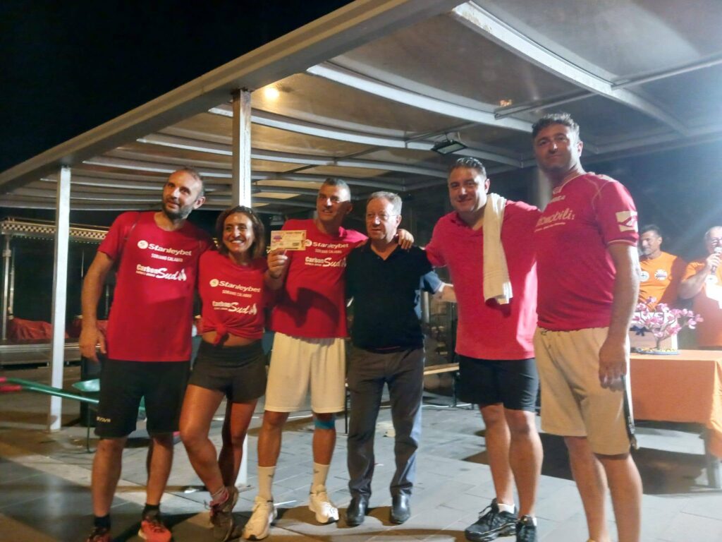 Giochi senza Frazioni a Vibo Marina, tradizione, divertimento e partecipazione: dietro la festa c’è il lavoro di chi crede nella comunità (VIDEO) 5 777801054 1039468219011131 4129694496779817399 n