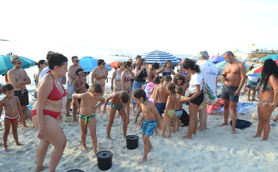 A Santa Domenica di Ricadi il fiuto di Rebi conquista turisti e residenti: LIFE Turtlenest presenta le unità cinofile Tartadog (VIDEO)